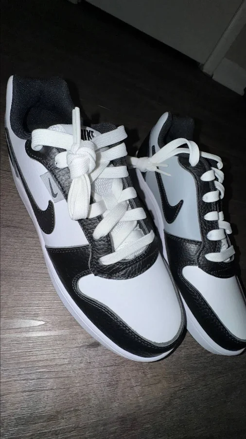 Nike Ebernon low “ Oreo “