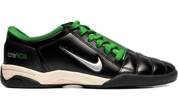 Nike Men's Total 90 Iii "Swoosh - Green - Low-top sneakers - 6