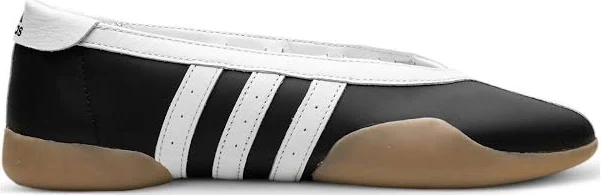 adidas - Taekwondo Mei Ballet "Core Black/Cloud White/Gum" sneakers - women - Rubber/Fabric/Calf Leather - 5