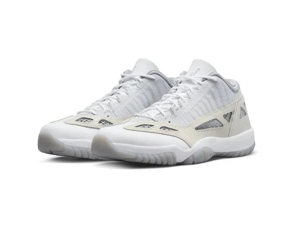 Air Jordan 11 Retro Low IE 'Light Orewood Brown' 919712-102