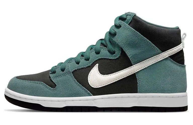 Nike SB Dunk High Pro Suede (2022)
