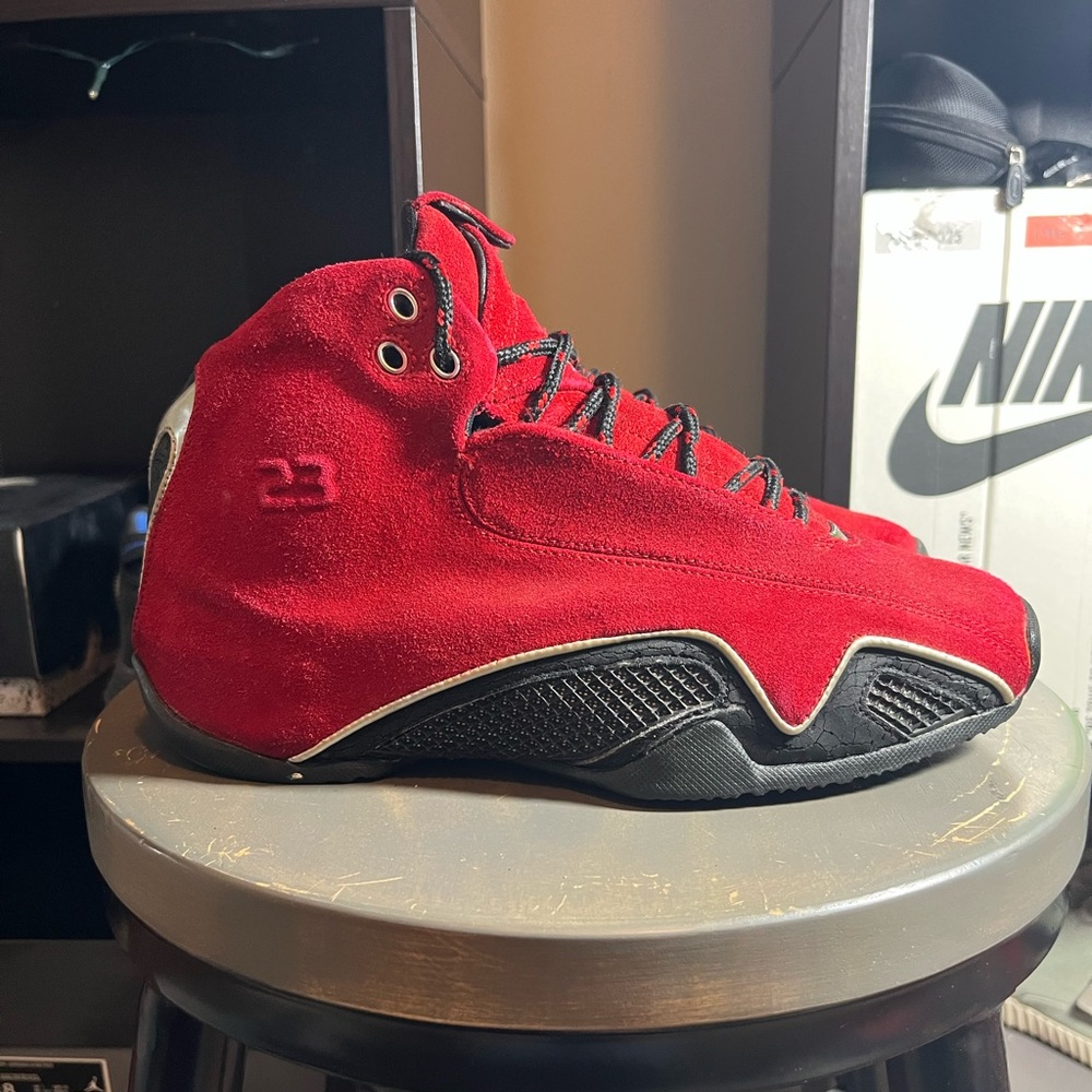 Air Jordan 21 “Red Suede”