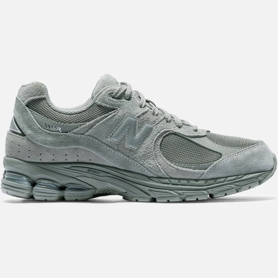 New Balance 2002R Men's Grey/灰色/그레이/グレー Size US 8.5 / W 10 HBX