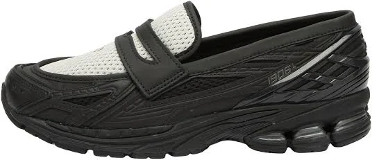 New Balance 1906 Men Loafer Men Sneaker - Black/angora