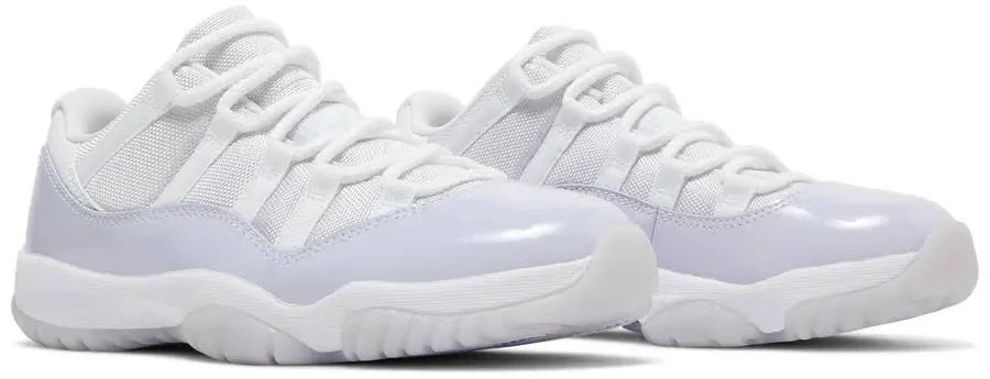Jordan 11 Low: Pure Violet Women