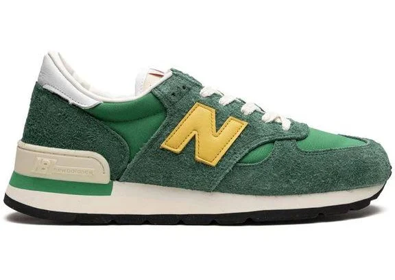 New Balance Women's 990 V1 Sneakers - Green - Low-top sneakers - 10.5
