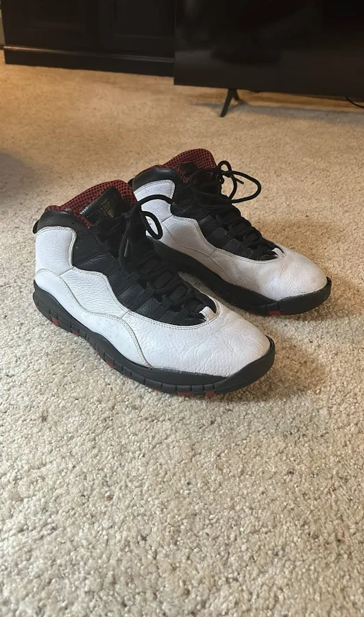 Air Jordan 10 Chicago Colorway