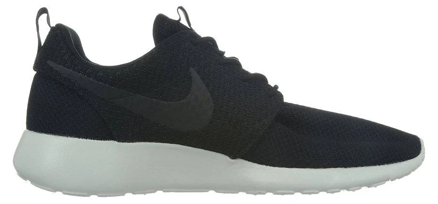 Nike Roshe One | Black | Men's Size 9.5