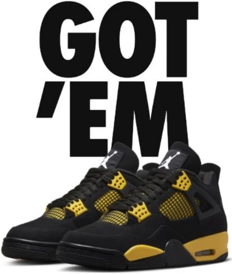Jordan Shoes | Jordan 4 Thunder | Color: Black/Yellow | Size: 10.5 | Dabubble's Closet