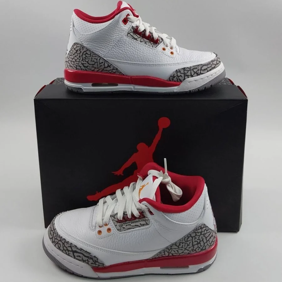 Nike Air Jordan 3 Retro Cardinal Red 2022 Grade School Size 5.5y