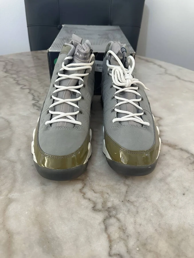 Air Jordan 9 Retro 2002 Cool Grey Size 8.5