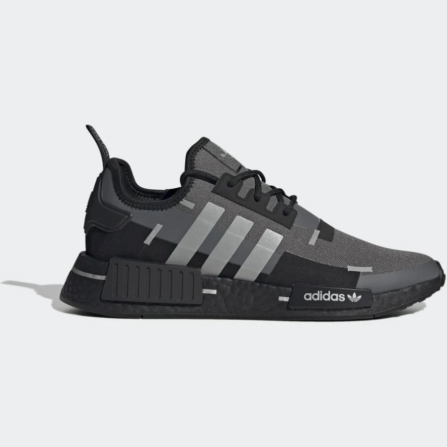 Adidas NMD_R1 'Black Carbon Mens Sneakers