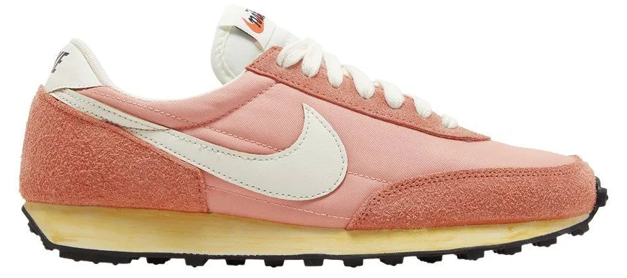 Nike Women's Daybreak SE Low-top Sneakers