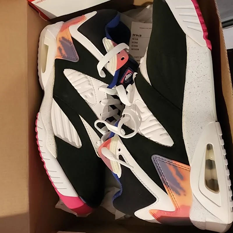 Nike Air Tech Challenge IV OG