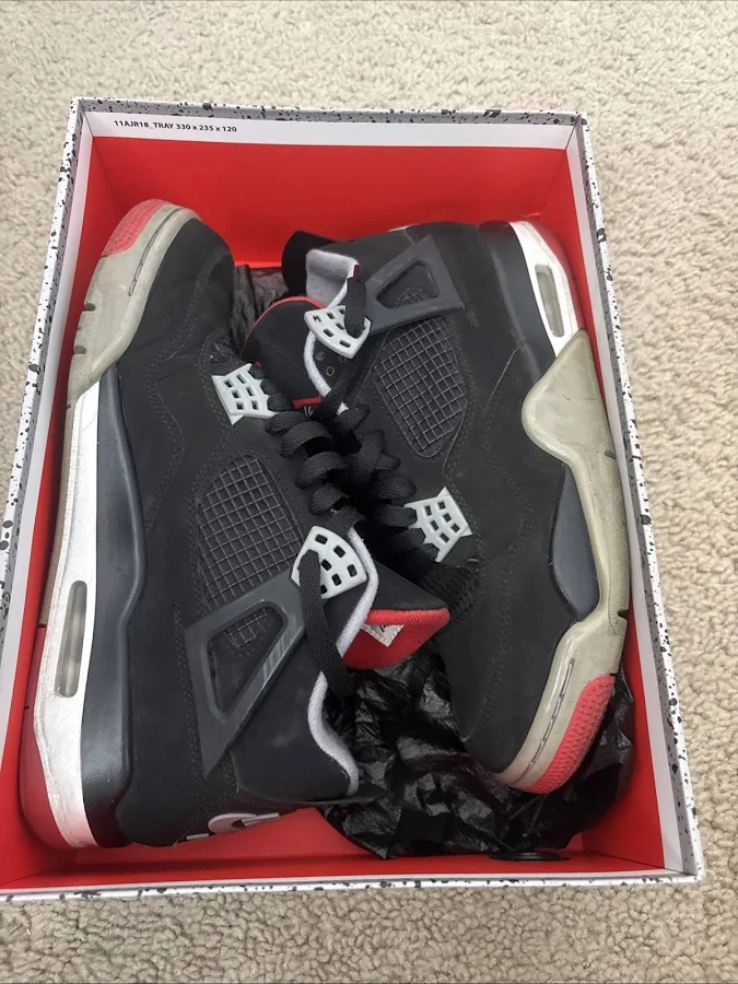 Air Jordan 4 Retro Bred 2019
