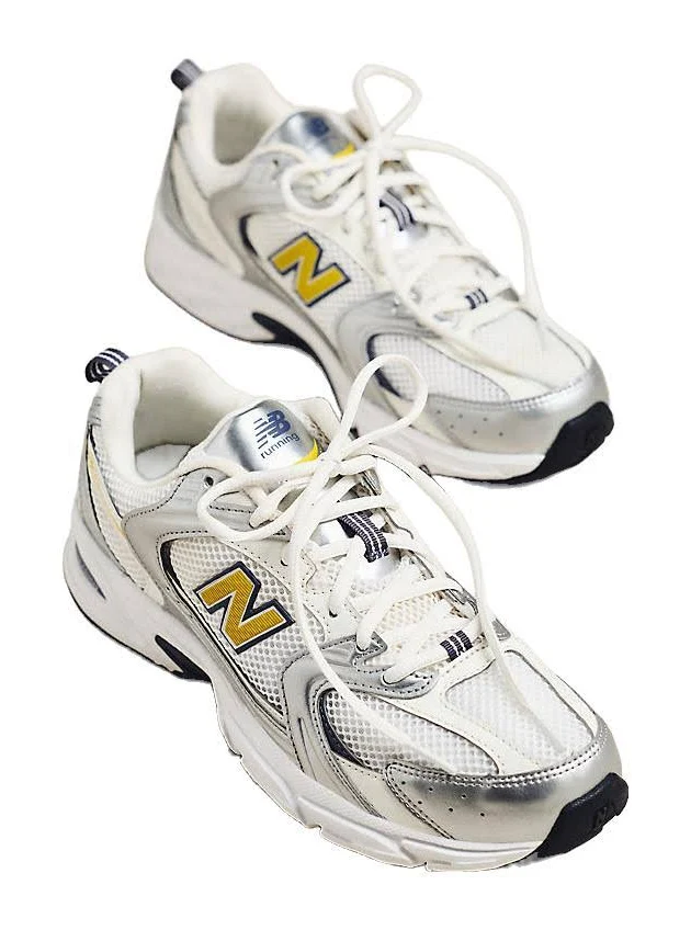 New Balance 530 Athletic Women Sneakers - Silver Metallic/sea Salt