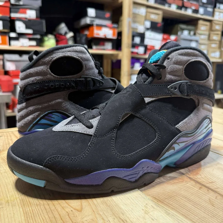 Jordan 8 Aqua 2025 11.5 New OG Box 305381-006