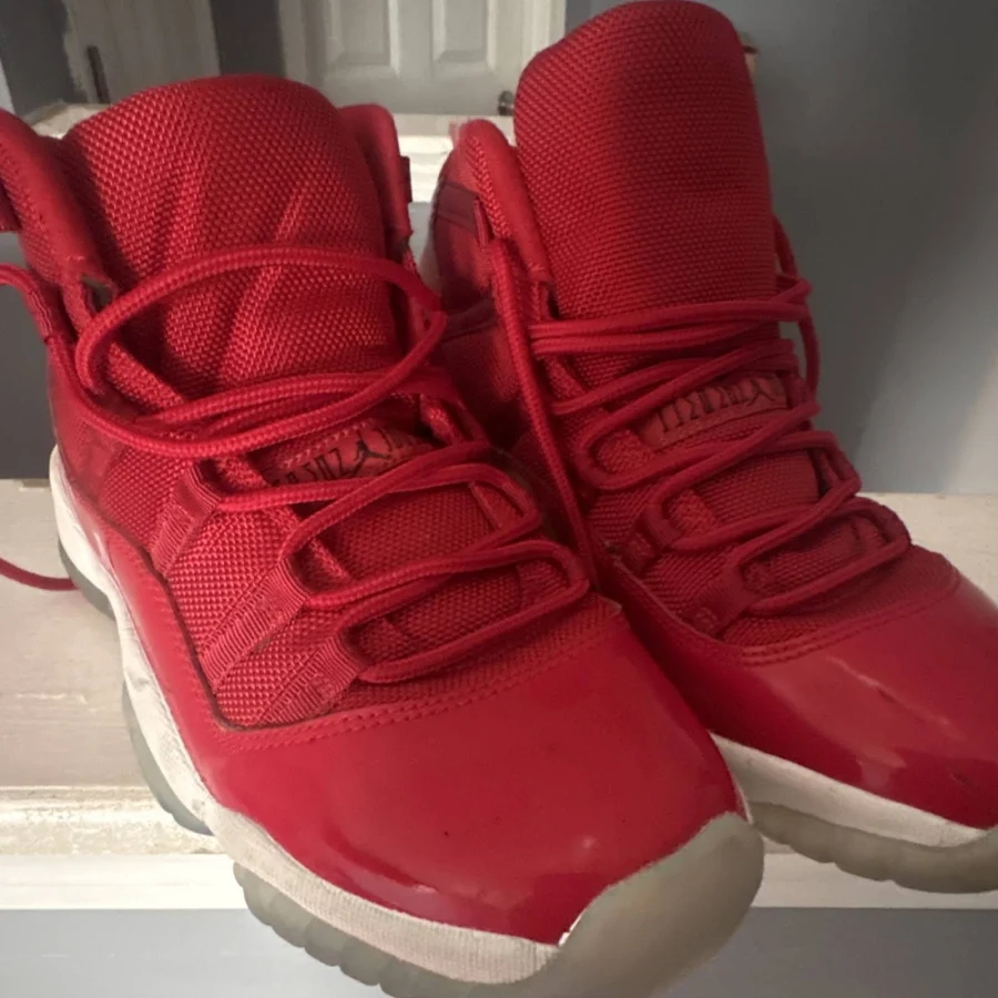 Jordan Air Jordan 11 Retro Win Like '96 Red White Men's High Top
