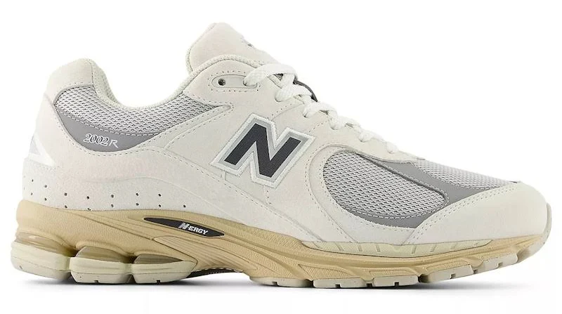 New Balance 2002R Linen Rain Cloud