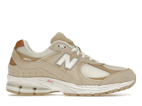 New Balance 2002R en marrón arena