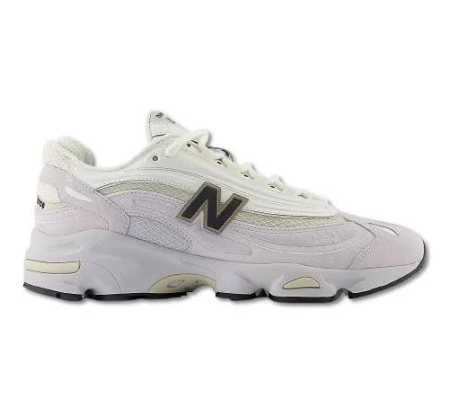 New Balance Unisex 1000 in Grey/Black Suede/Mesh