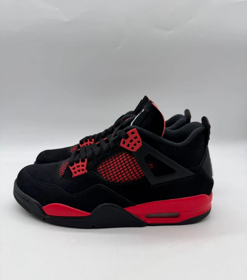 Jordan 4 Retro “Red Thunder” size 11 M