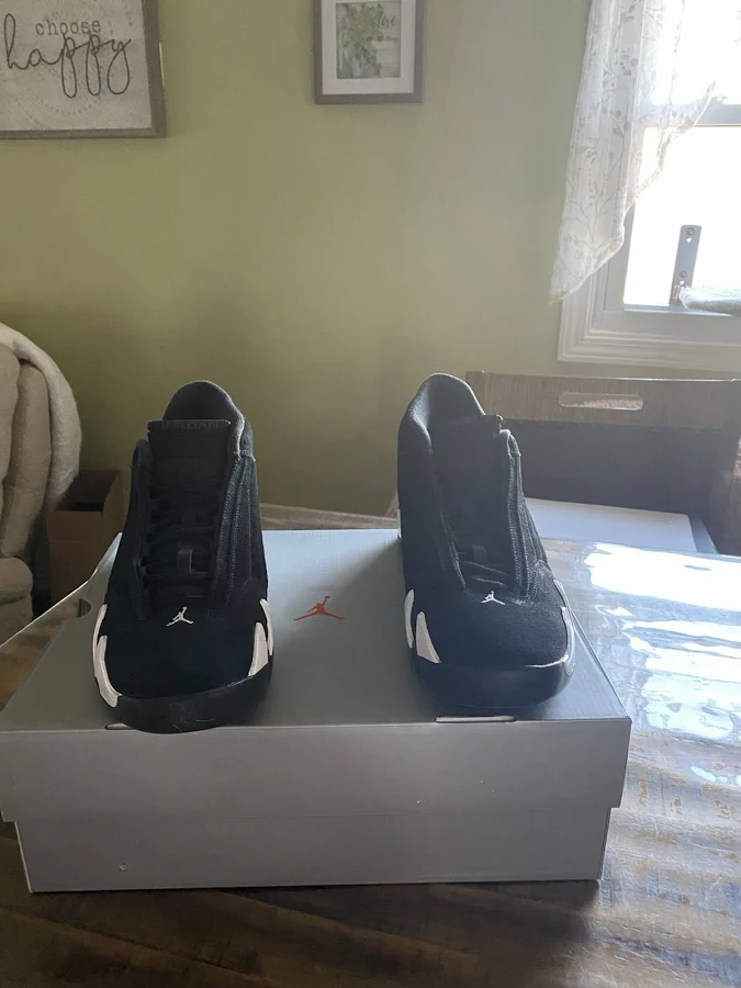 Air Jordan 14 Black White Size 12