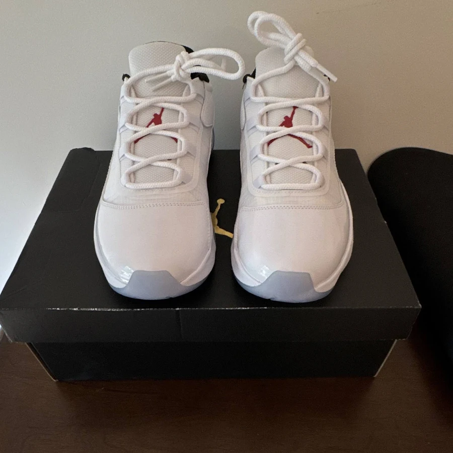 Jordan Air Jordan 11 Cmft Low White/varsity Red/black Dn4180-162 2023
