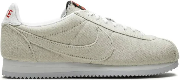 Nike - x Stranger Things Cortez QS "Upside Down" sneakers - unisex - Cotton - 13 - White