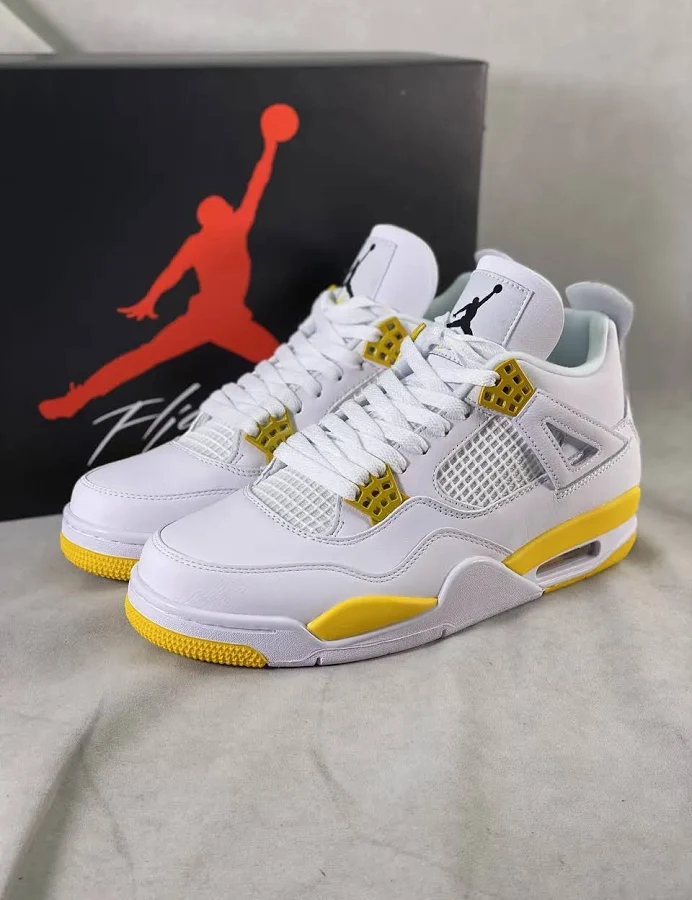 Air Jordan 4 White Gold retro - Air Jordan 4 Retro White Gold