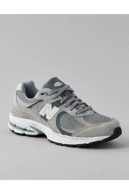 New Balance Women's 2002R Sneaker