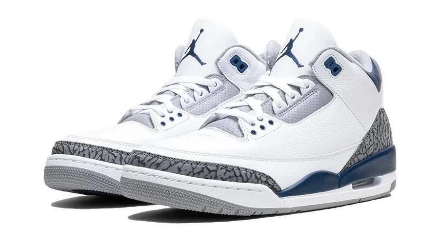 Size 11 - Air Jordan 3 Retro Midnight Navy
