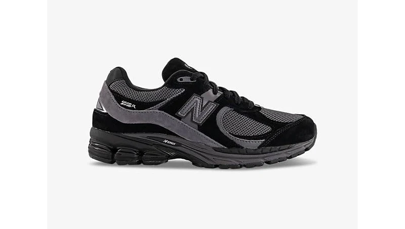 New Balance Mens 2002 Suede and Mesh Low-top Trainers