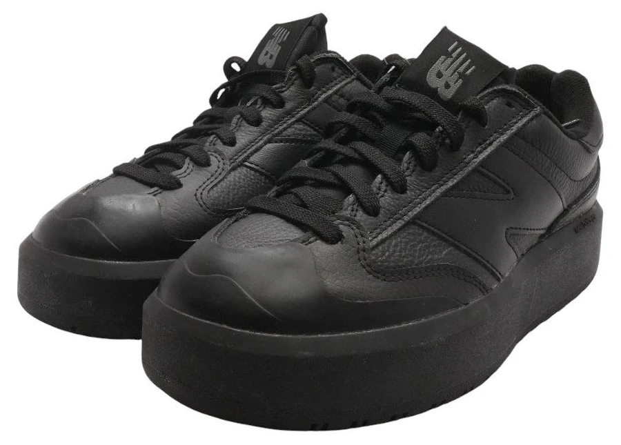 CT302 Black Leather Low Top Athletic Shoes