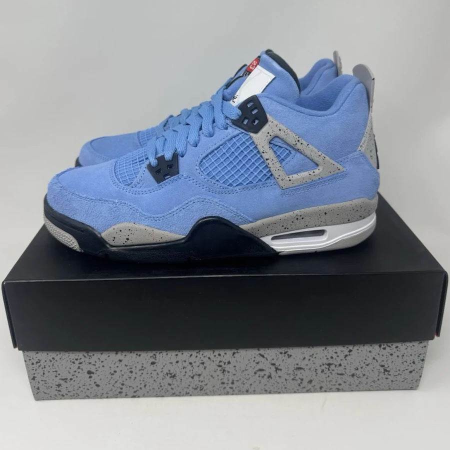Size 7Y - Jordan 4 Retro University Blue UNC GS 2021