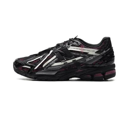 New Balance Mens 1906a Black Drogon Berry U1906ad U1906ad from Stadium Goods, Men's, Size: 4.5, Pink