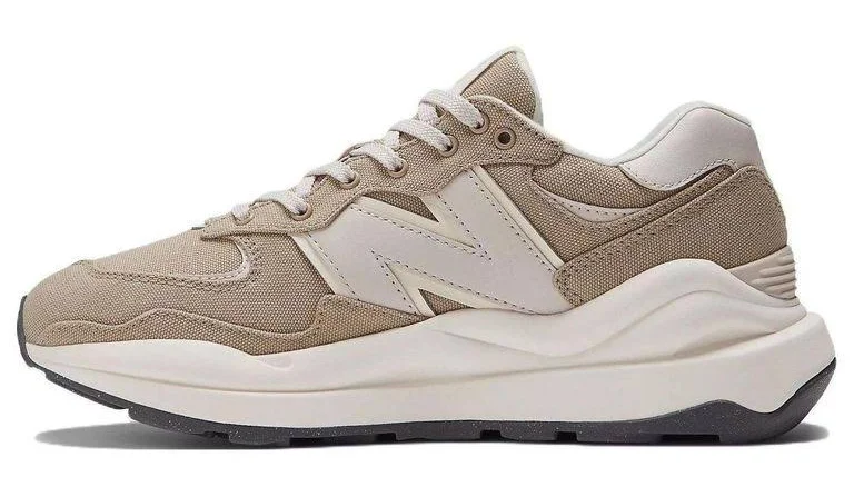 New Balance Women's (Wmns) 57/40 'Angora' - White - Low-top sneakers - 5