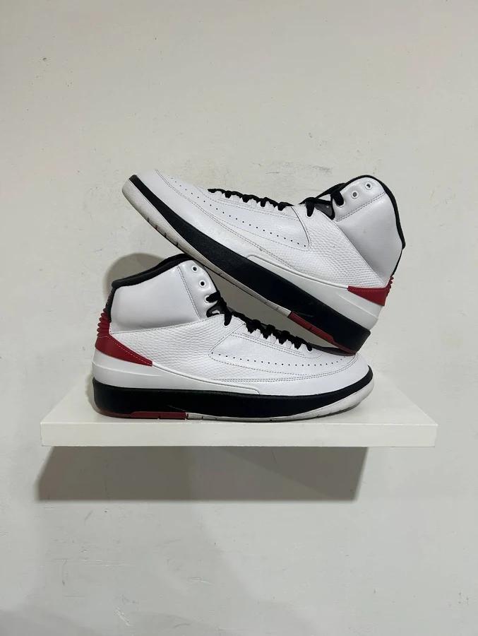 Air Jordan 2 Chicago