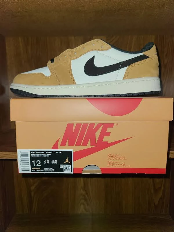 Air Jordan I (1) Low Rookie Of The Year Size 12 New with Box1