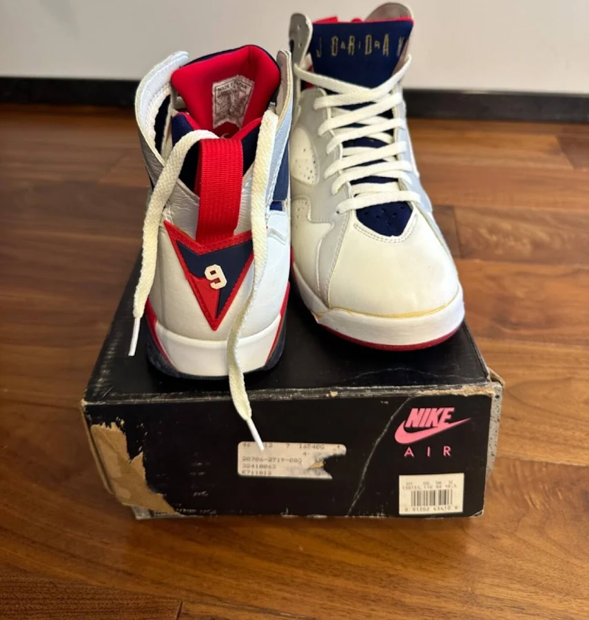 Size 10.5 - Nike 1992 Air Jordan Vii Olympic