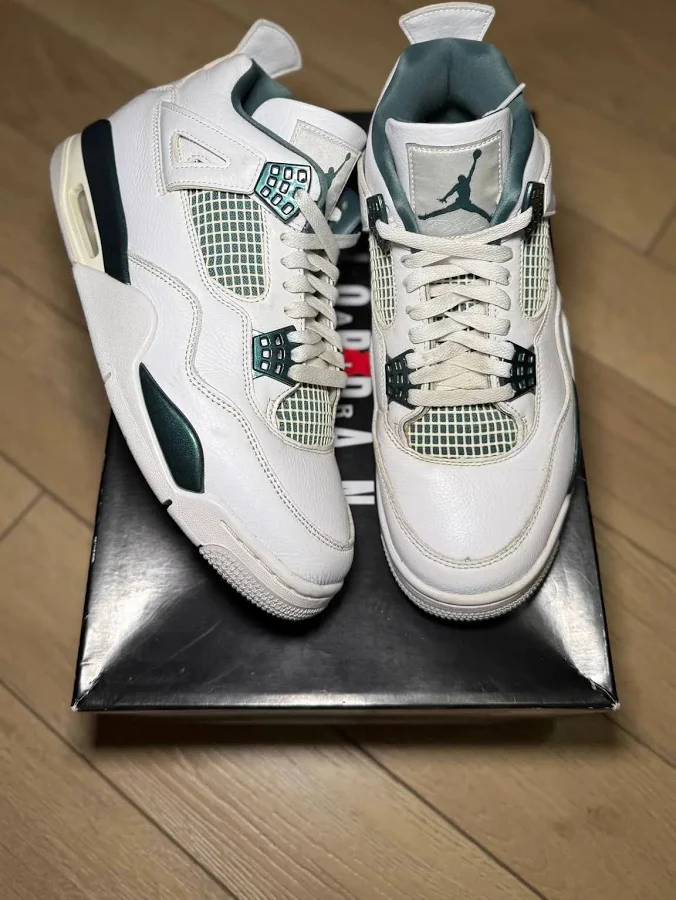 Jordan 4 Oxidized Green1
