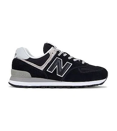 New Balance 574 Core Sneaker in Black - size Mens 4/Womens 5.5