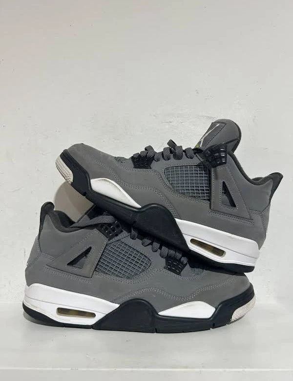 NIKE JORDAN 4 COOL GREY 2019 SIZE 9.5 PREOWNED (Preowned, Original, 9.5)