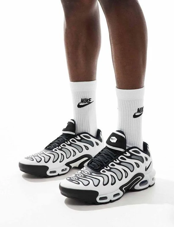 Nike Men's Air Max Plus Drift Sneakers - White - Low-top sneakers