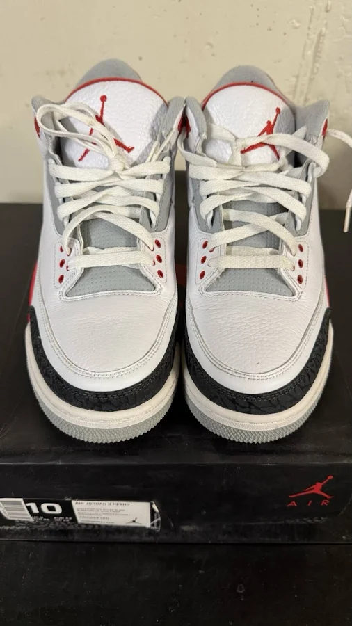 Fire Red Jordan 3