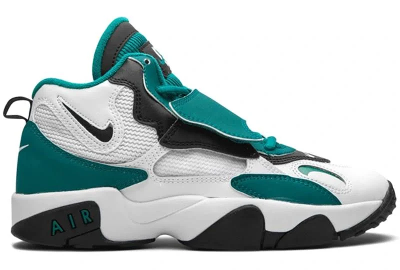 Air Max Speed Turf Big Kids' Shoe In Green
