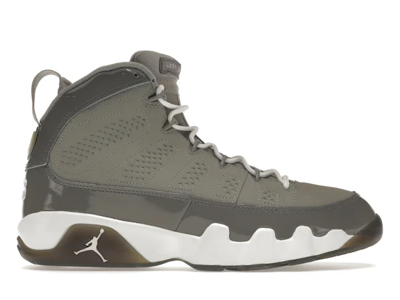 Jordan 9 Retro Gris Frío (2002)