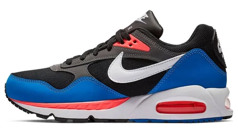 Air Max Correlate Sneakers In Black
