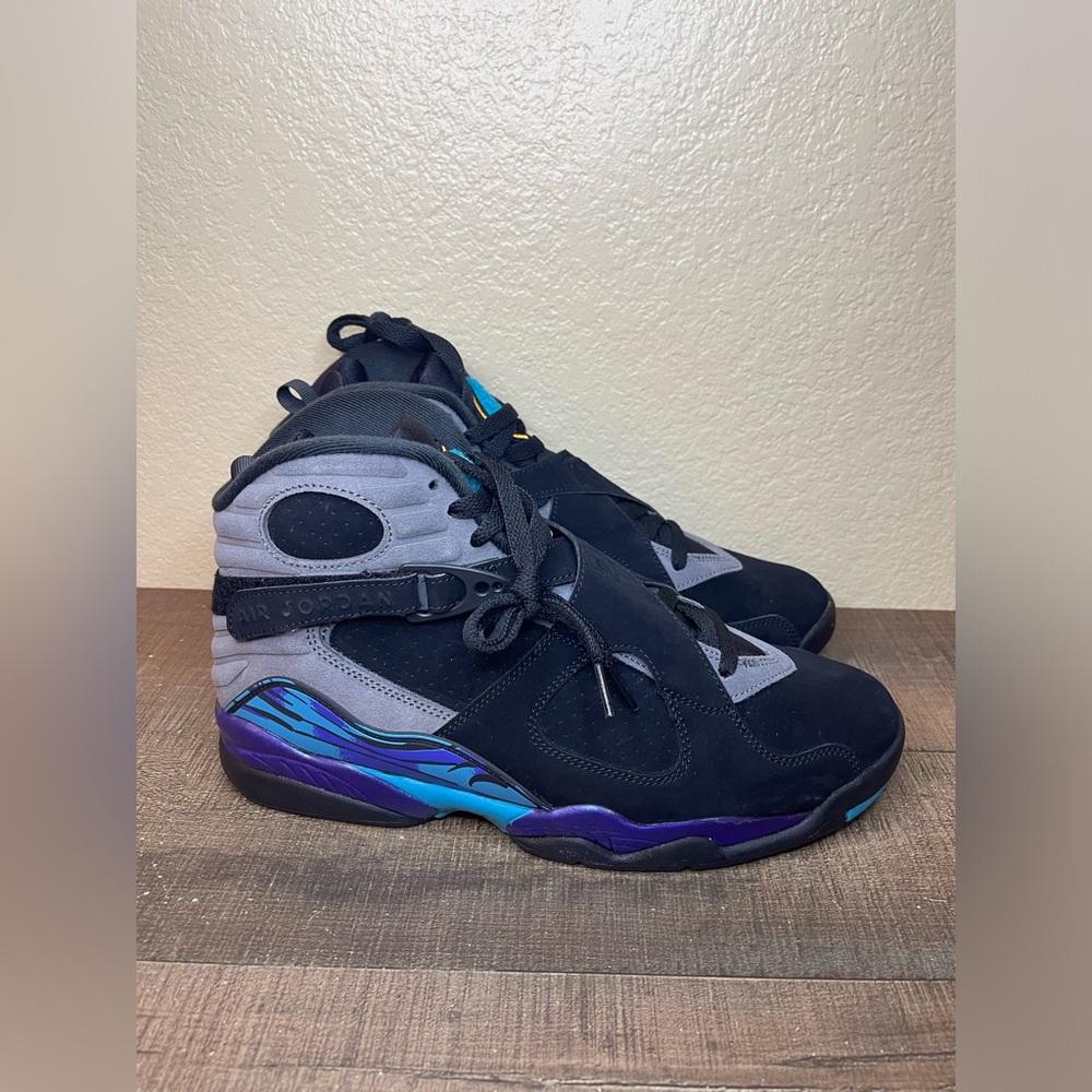 Air Jordan 8 Retro “Aqua” 2025 - Size 10.5 Men.