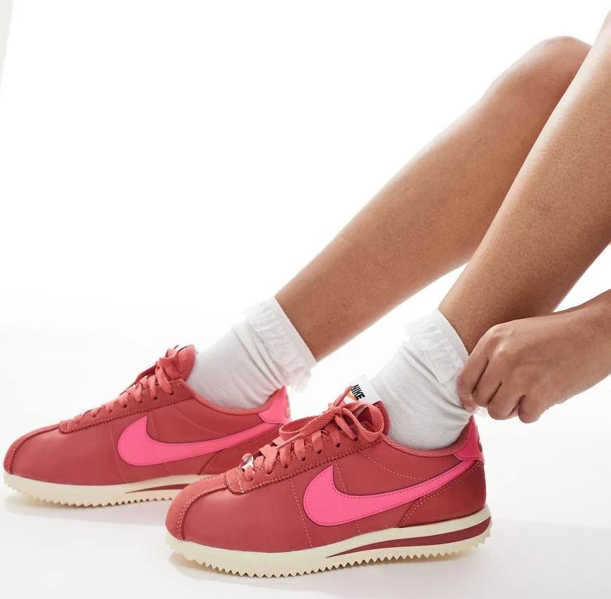Nike Cortez Textile sneakers in red and pink